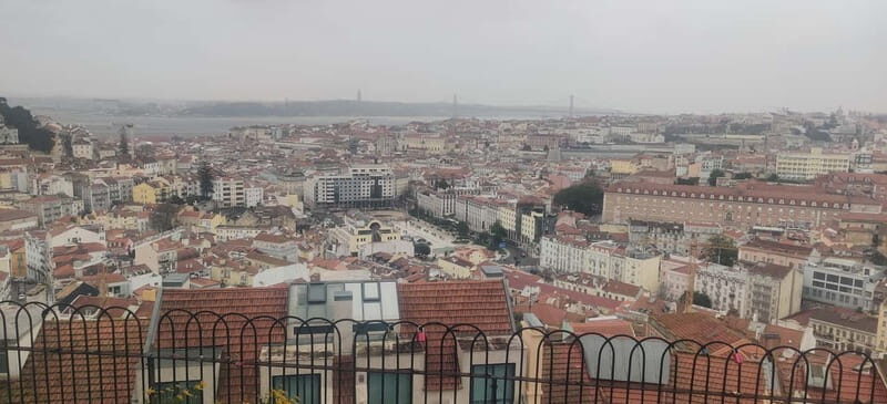 Lisbon: Private Tuk Tuk City Tour with Local Driver - Authentic Experiences and Genuine Value