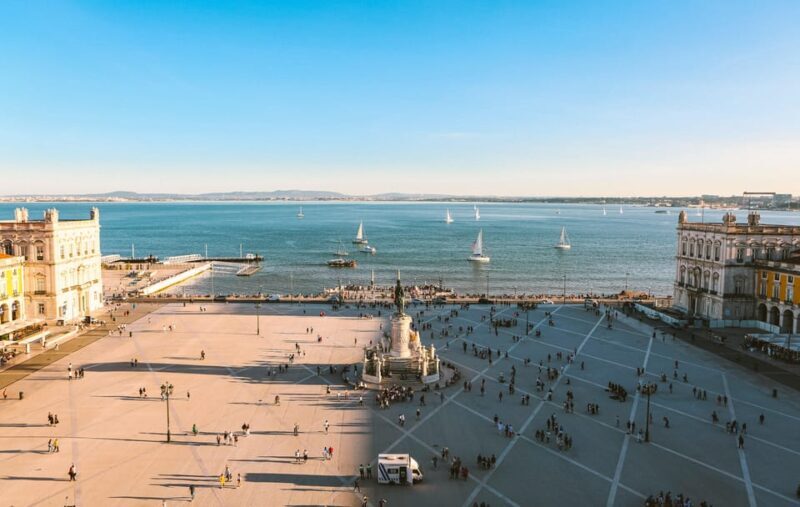 Lisbon: Private walking tour - Exploring Lisbon: A Private Walking Tour for Authentic Discovery