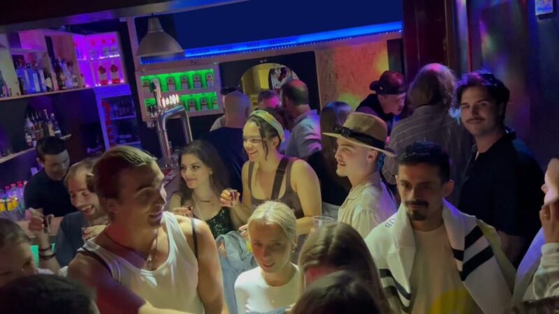 Lisbon Pub Crawl: Unlimited Drinks, Shots & V.I.P Club Entry - Key Points