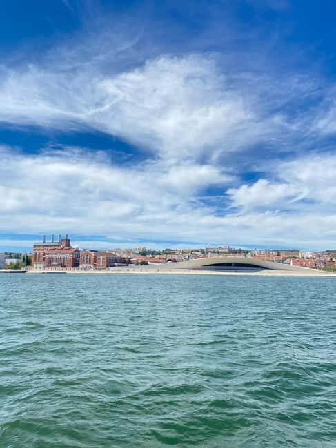 Lisbon Sailing Boat Tour: Beach Stop with snacks and drinks - Final Thoughts