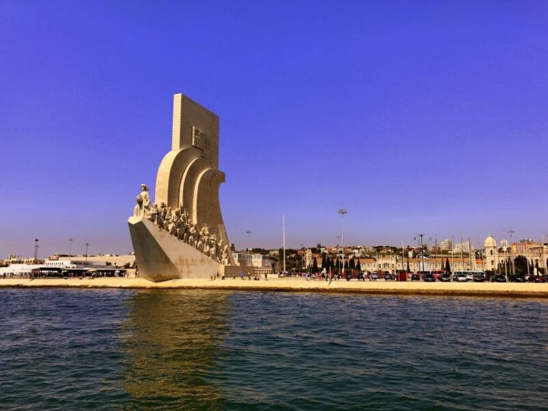 Lisbon: Sailing with history and wine - Exploring Lisbon from the Water: An Authentic Perspective