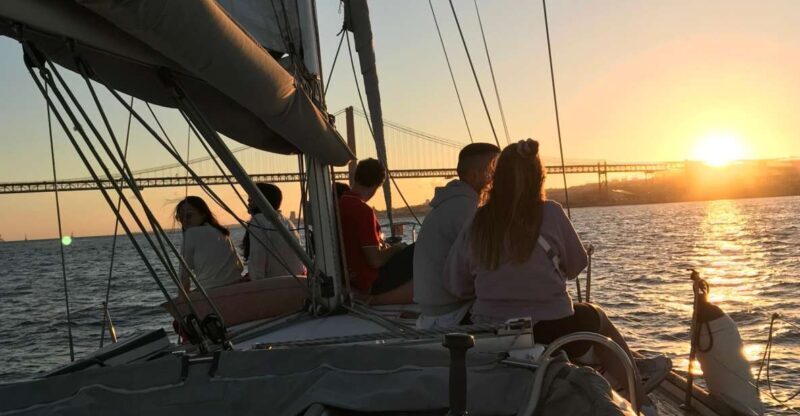 Lisbon: Sailing with history and wine - A Detailed Look at the Itinerary