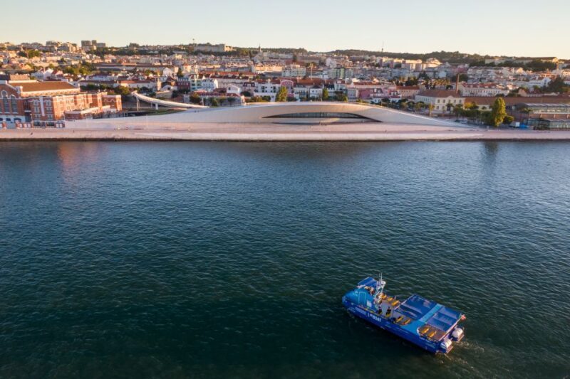 Lisbon: Sightseeing Boat Tour with Hop-On Hop-Off Option - Key Points