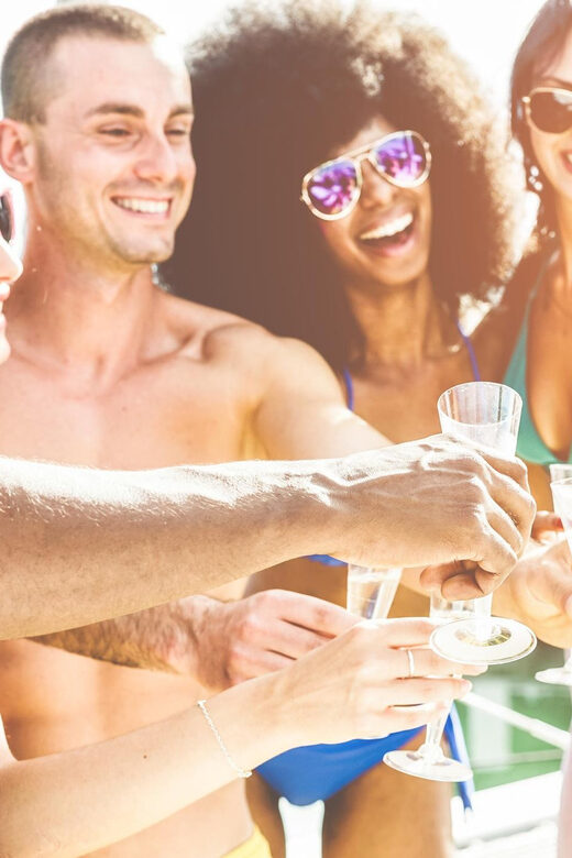 Lisbon: Sightseeing Cruise with Open Bar, DJ & Swim Stop - Practical Details and Tips