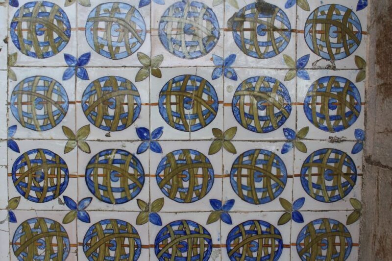Lisbon: Sintra, Cascais, & Estoril Guided Day Tour - Practical Details and Experiences