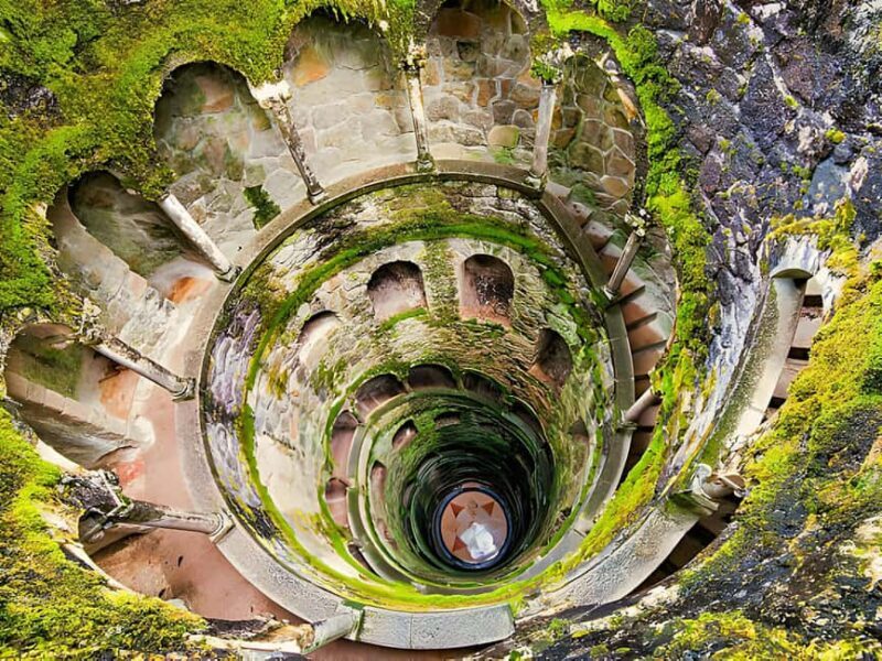 Lisbon: Sintra, Pena, Cabo, Cascais or Regaleria-Small Group - Exploring the Best of Portugal in One Day