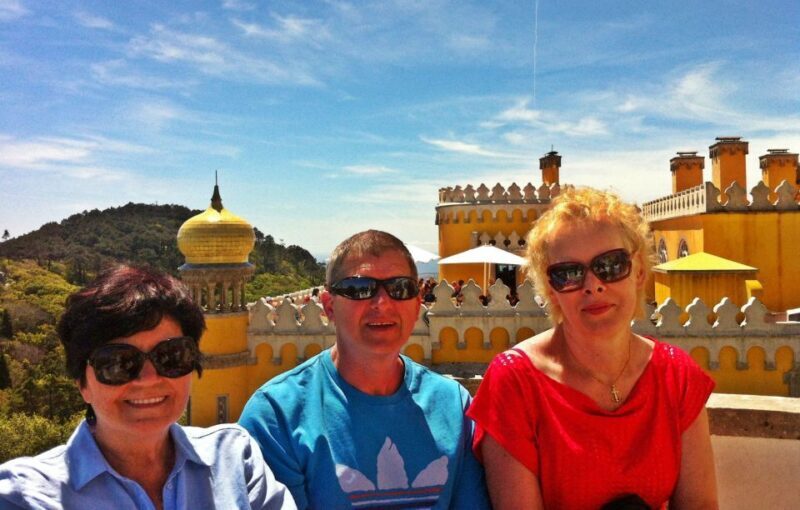 Lisbon: Sintra & Pena Palace Guided Tour with Hotel Pickup - Key Points