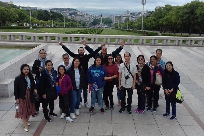 Lisbon Small-Group Sightseeing City Tour with Transportation - FAQs