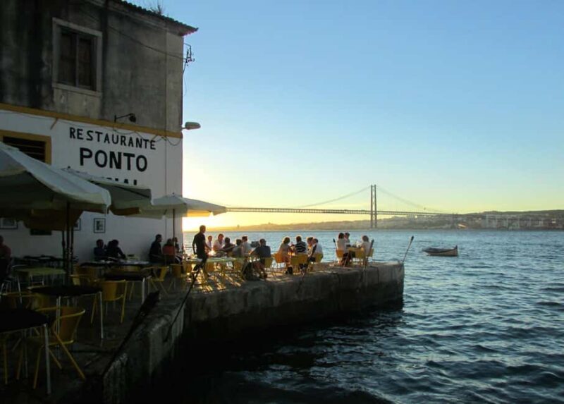 Lisbon: South of the City Historical Tour with Sunset Picnic - Detailed Breakdown of Key Stops