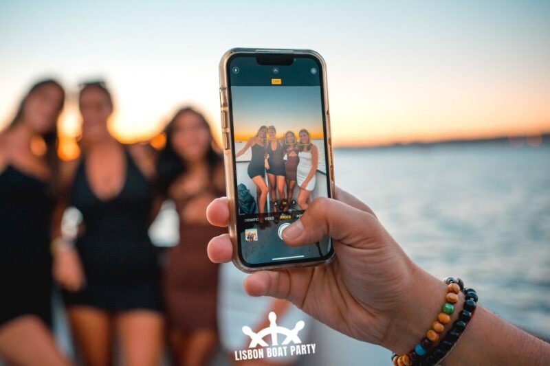 Lisbon: Sunset Boat Party with 2 Drinks and Free Club Entry - Final Words