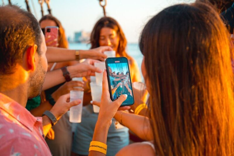 Lisbon: Sunset Boat Party with Live DJ and Night Club Entry - Authentic Traveler Perspectives