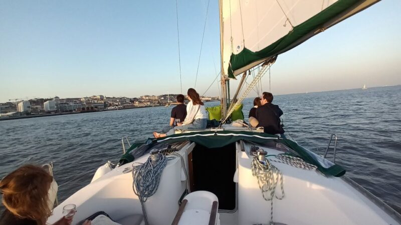 Lisbon: Sunset Cruise on The Tagus River with Welcome Drink - Authentic Touches from Past Travelers