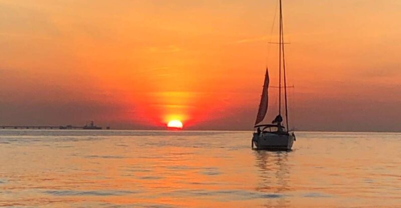 Lisbon: Sunset Cruise with Drinks and Snacks - Practical Tips for Your Cruise