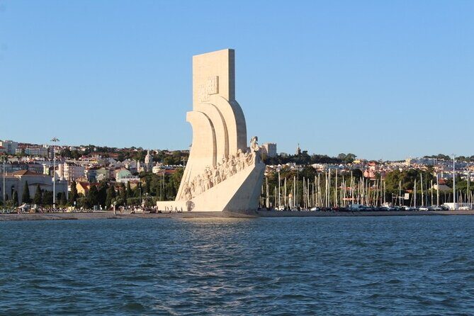Lisbon: Sunset Sailing with Local Wine & Stunning Views - Who Is This Tour Best For?