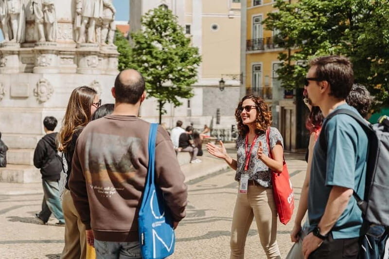 Lisbon: Tastes and Traditions Guided Food Tour - Who Should Book This Tour?
