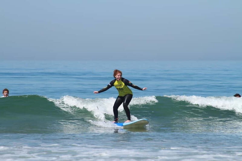 Lisbon: The Surf Instructor - surf lessons with transfer - Who This Tour Suits Best