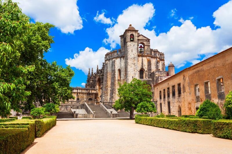 Lisbon: Tomar & Almourol Castle Private Day Trip with Local - Practical Details and What to Expect