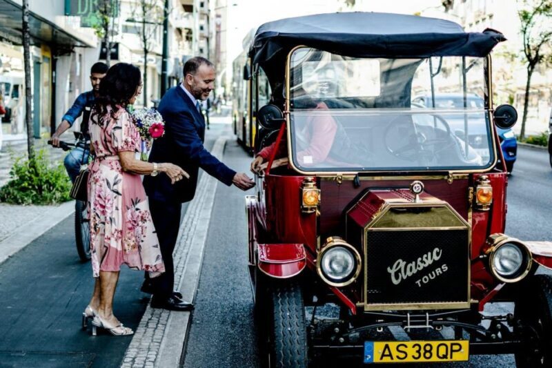 Lisbon: Tour on board a Classic Tuk - Who Will Love This Tour?