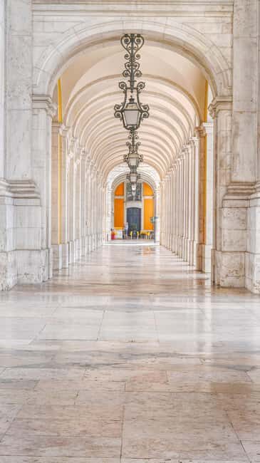 Lisbon Tour: Walled City, Alfama & 3 Viewpoints - Who Will Enjoy This Tour?