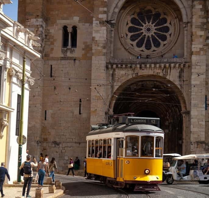 Lisbon Tram 28 Route : Electric Tuk Tuk | Professional Guide - A Detailed Look at the Lisbon Electric Tuk-Tuk Tour