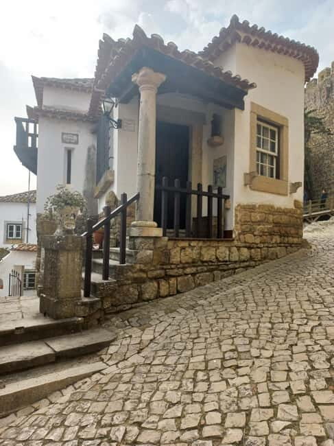 Lisbon: Transfer to Porto with Obidos and Nazare - A Detailed Look at the Lisbon to Porto Transfer with Obidos and Nazare