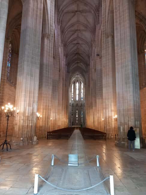 Lisbon - Visit Fátima, Batalha, Nazaré, and Óbidos - Key Points
