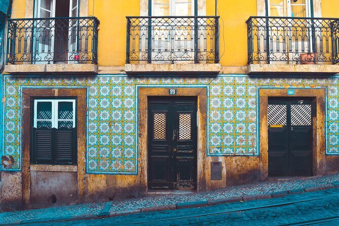 Lisbon Walking Tour - The Artistic Heart: Chiado Neighborhood