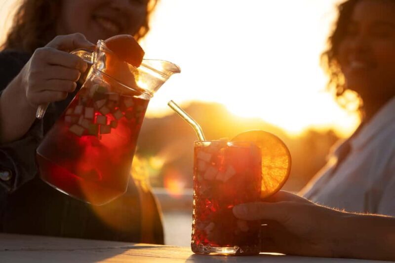 Lisbon with Tukxi: Sunset TukTuk Tour with Local Flavors - The Itinerary: From Panoramas to Hidden Gems