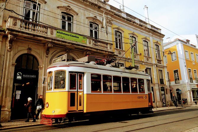 Lisbon World Heritage  Private Cultural Tour - Lunch Break at Time Out Market Lisboa