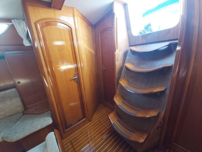 Lisbon: Yacht Sailing Tour With Portuguese Wine and History - FAQ