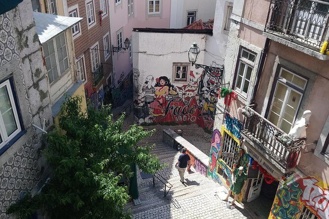 Lisbon's Kickstart Tour with a Local - FAQ