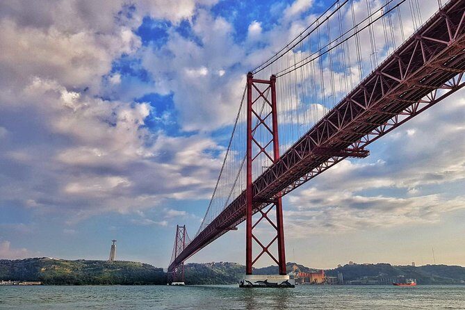 Lisbons Wonders  The capital Private Tour - An In-Depth Look at the Lisbon Private Tour