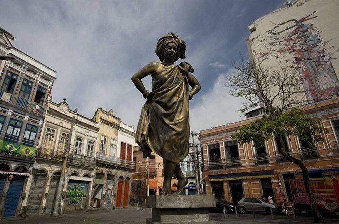 Little Africa Guided Tour with Transfer - FAQ