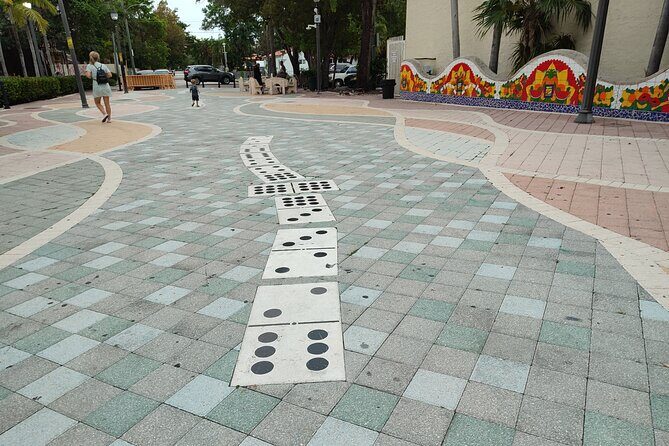 Little Havana Smartphone guided Audio App Solo Walking Tour - Final Thoughts: Who Will Love This Tour?