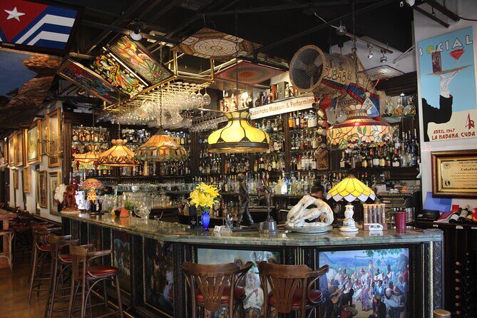 Little Havana Walking Tour for History Buffs - Key Points