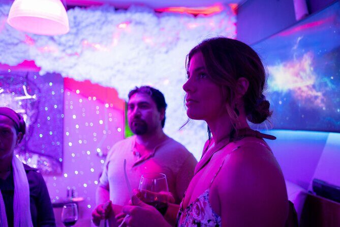 Live Art Experience by Abdallahy - Exploring the Details of the Experience