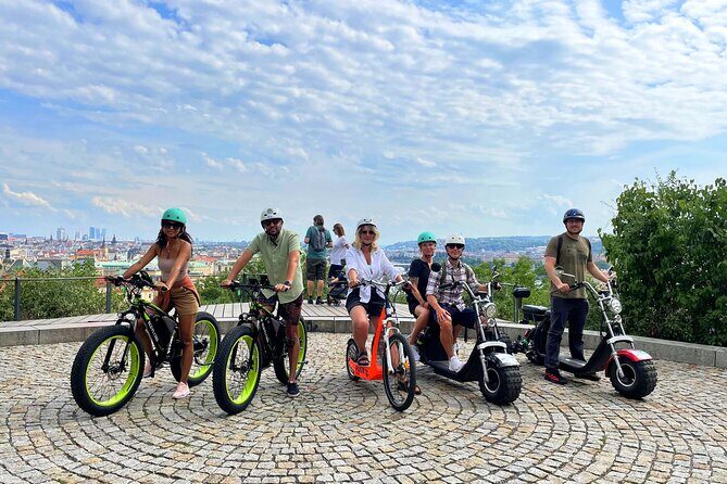 Live-Guided e-Scooter Tour of the Old Town of Prague, 60 min - Who Will Love This Tour?