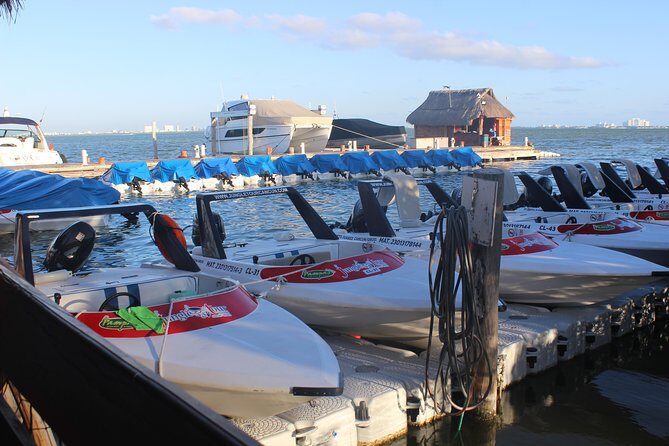 Live the experience of driving an Speedboat & Snorkel in CANCUN - FAQ