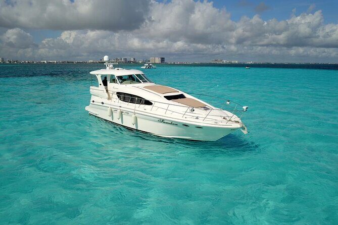 "Live the Luxury Life: Rent Your Own Yacht in Cancun!" - A Detailed Look at the Cancun Yacht Experience