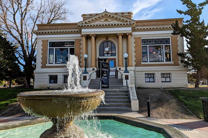 Livermore Scavenger Hunt Walking Tour and Game - Key Points