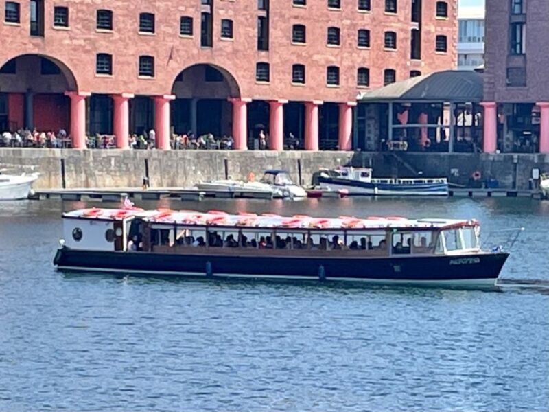 Liverpool: Albert Docks Sightseeing Cruise with Commentary - Liverpool: Albert Docks Sightseeing Cruise with Commentary