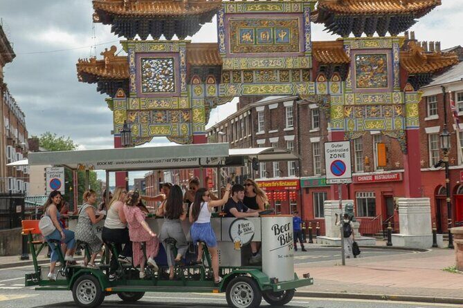 LIverpool beer or prosecco bike tour - The Guides & Service