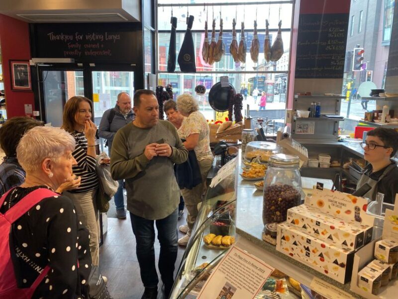 Liverpool: Guided Food and Drink Tour with Tastings - FAQ