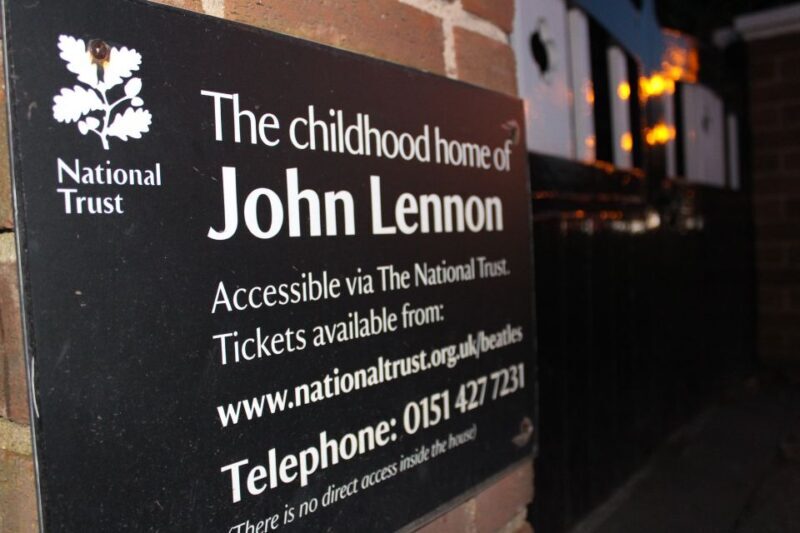 Liverpool: Private 3-Hour Beatles Classic Tour by Taxi - Detailed itinerary and sites visited