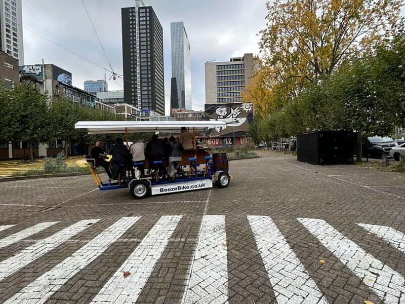 Liverpool: PROSECCO BIKE TOUR (PROSECCO INCLUDED) - Liverpool’s Prosecco Bike Tour: A Celebratory Spin Through The City