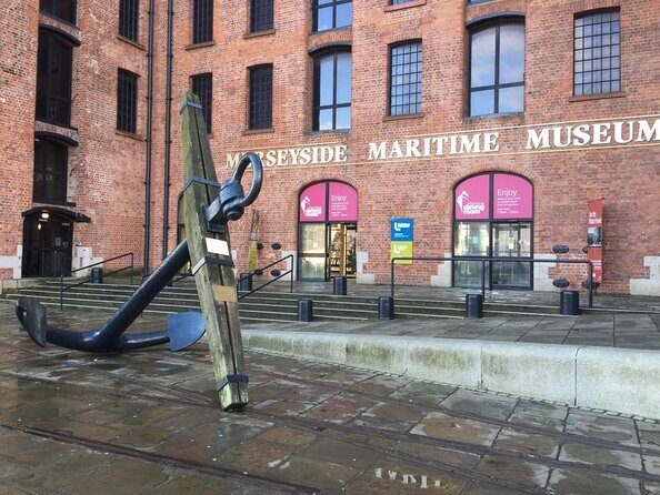 Liverpool Slavery Walking Tour - Commercial Side - Engaging Introduction
