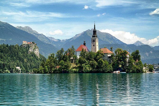 Ljubljana Airport- Lake Bled or vice versa. Private transfer. - Key Points