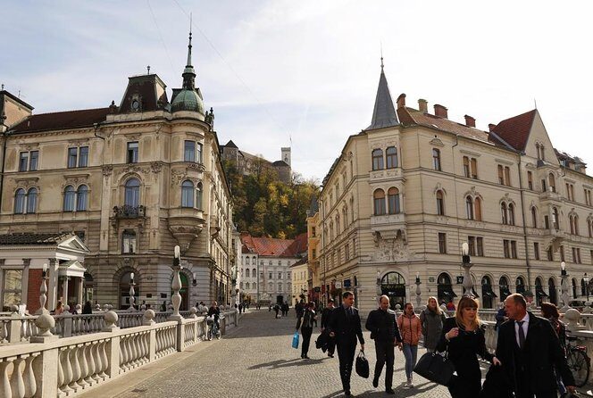 Ljubljana and Bled Small Group Tour from Zagreb with guide - FAQ