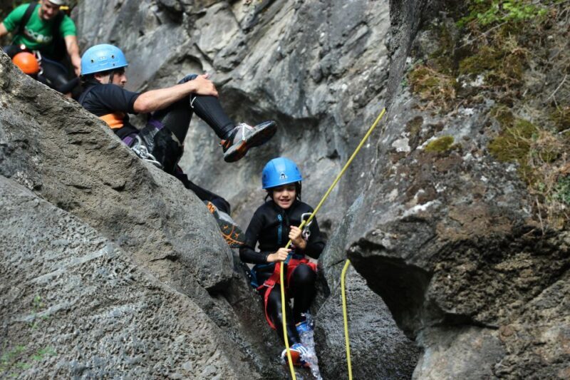 Llavorsí: Pallars Sobirà Canyoning - Llavorsí: Pallars Sobirà Canyoning