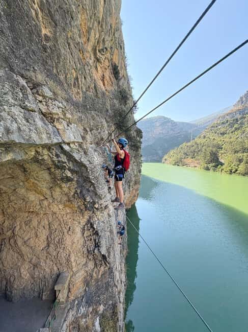 Lleida Pyrenees: Paret de les Arcades Via Ferrata with views of the lake - FAQ
